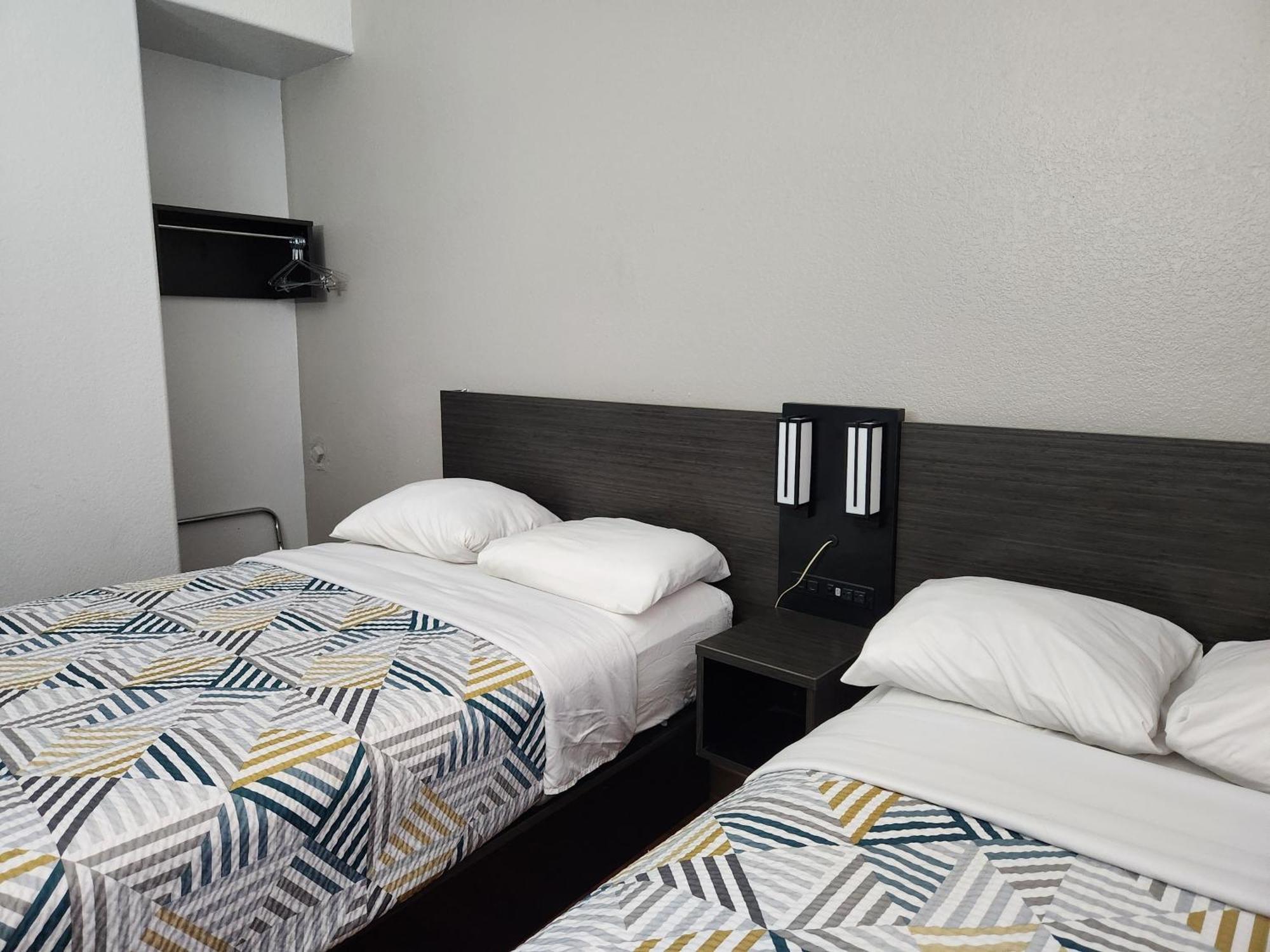 Baymont By Wyndham San Antonio Airport Hotel Buitenkant foto
