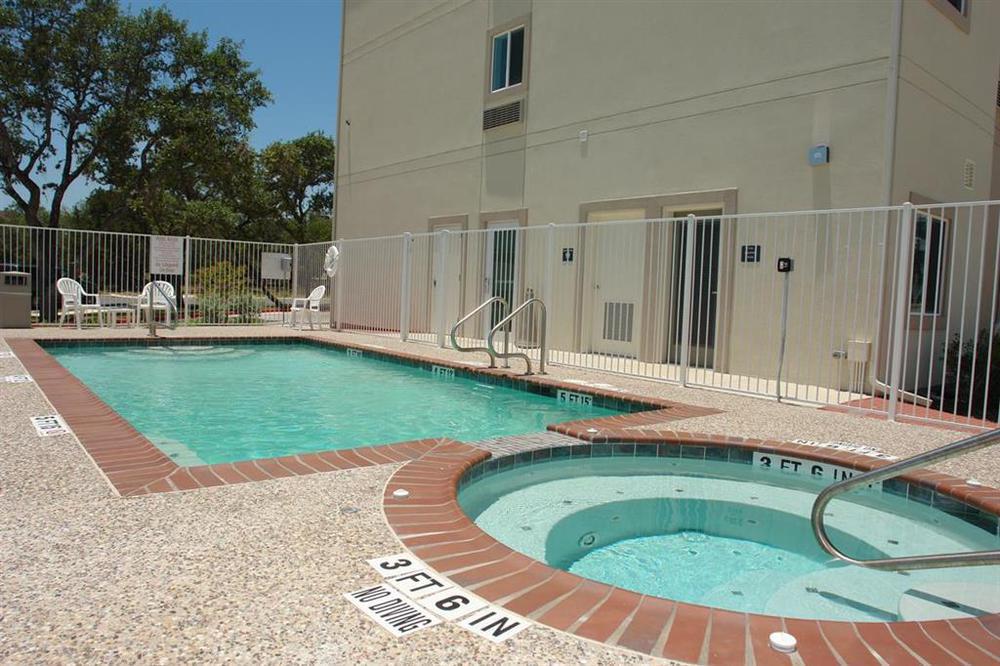 Baymont By Wyndham San Antonio Airport Hotel Faciliteiten foto